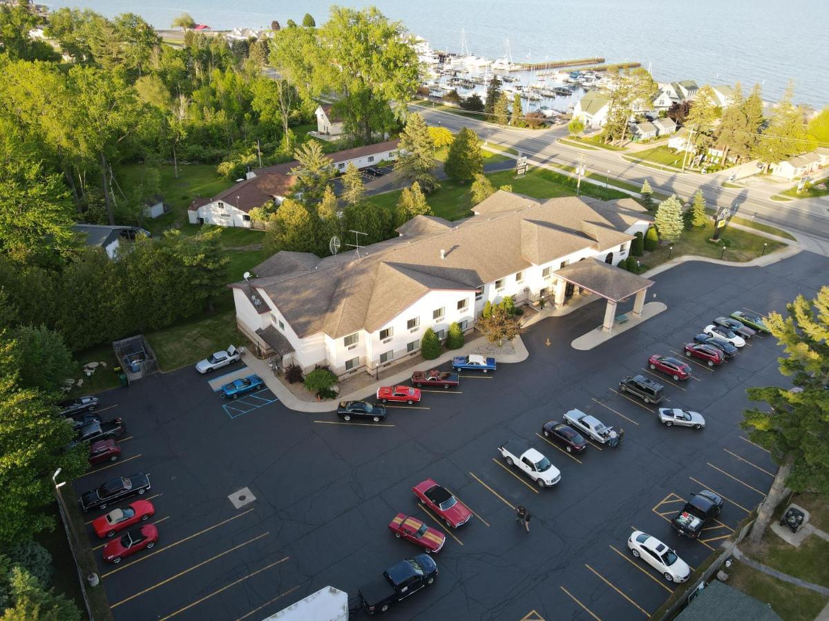 Motel Bay