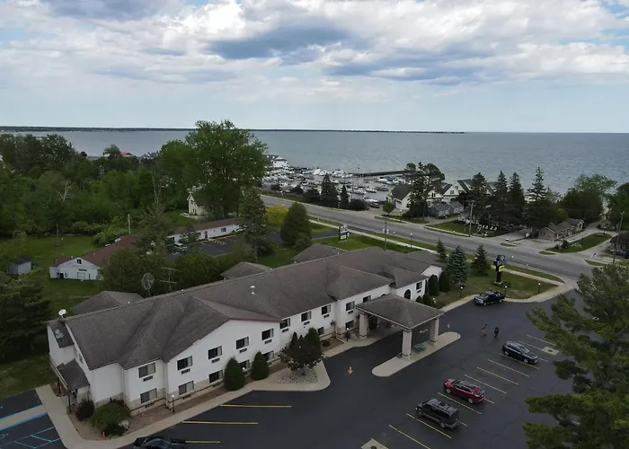 Bay Inn