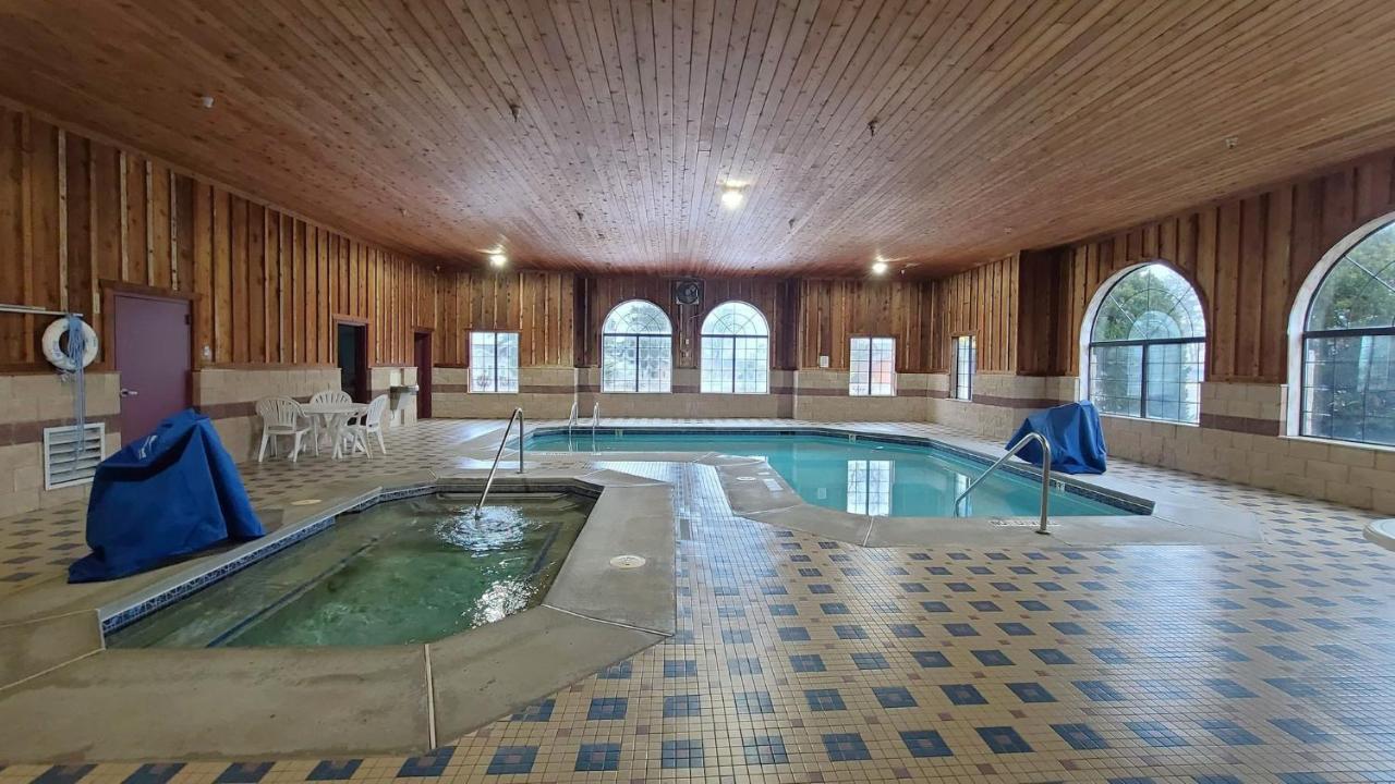 Bay Motel