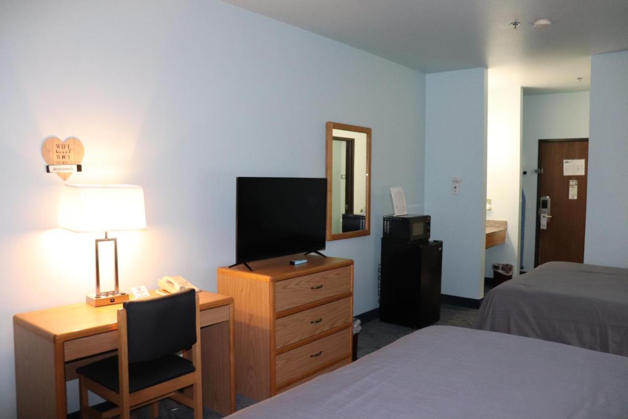 Motel Bay