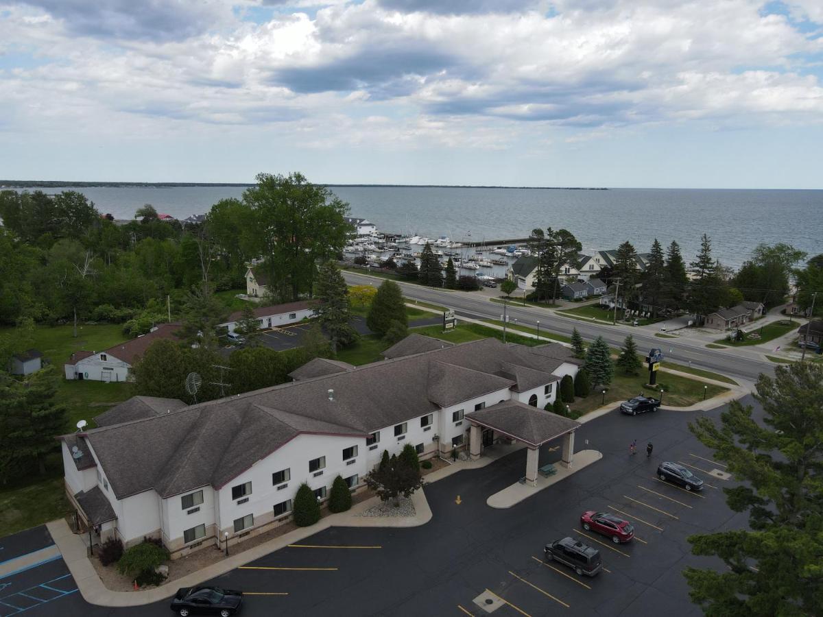 Motel Bay