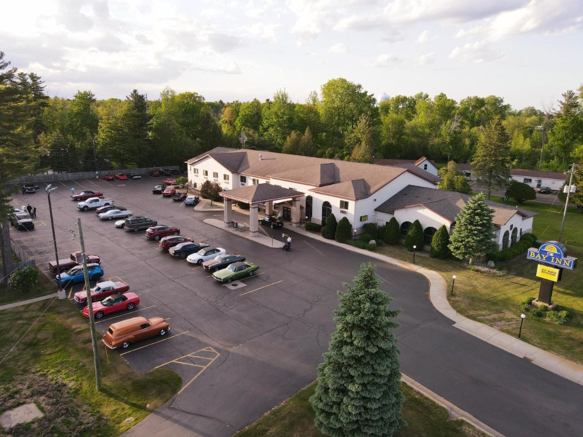 Bay Motel